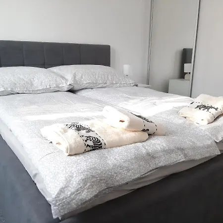 Sloneczna Przystan 莱鲍